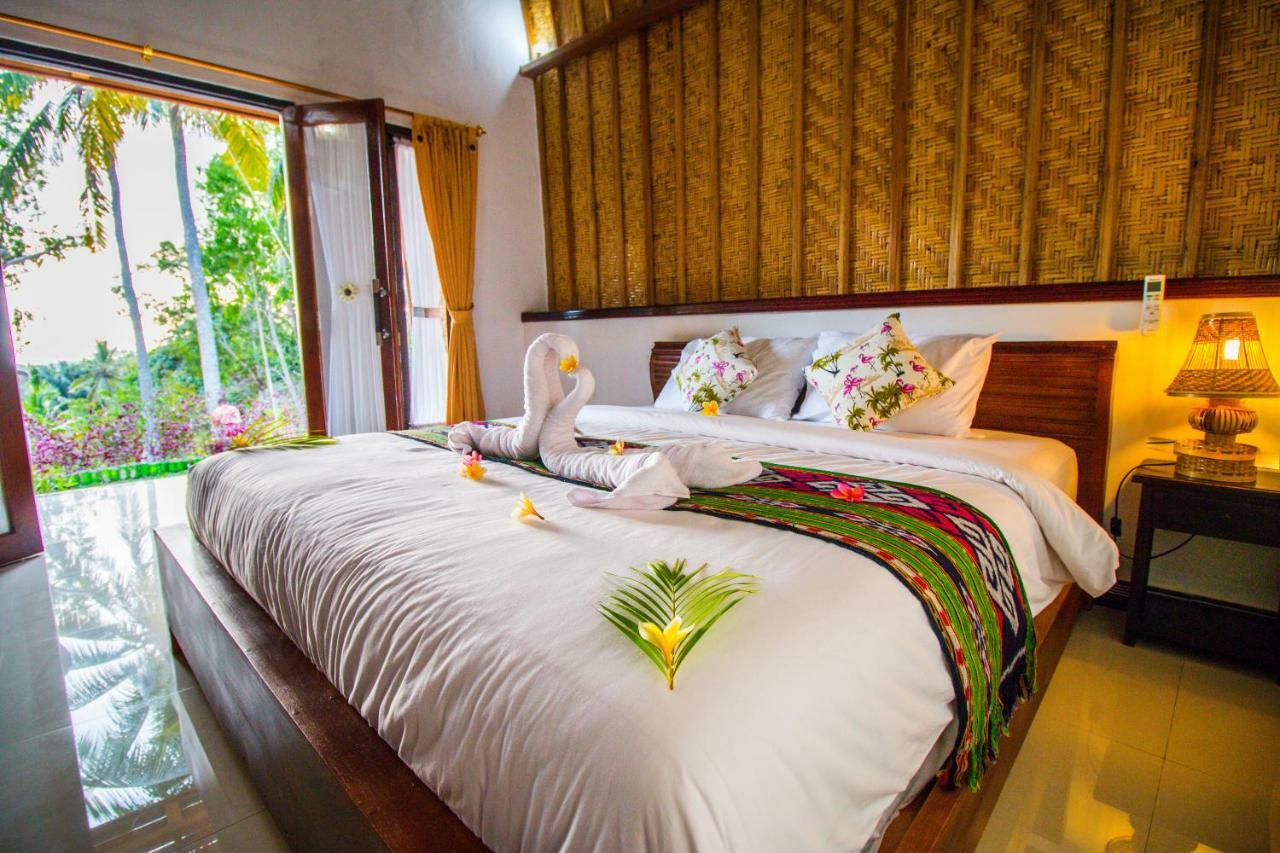 Meket Bungalows Toyapakeh Экстерьер фото